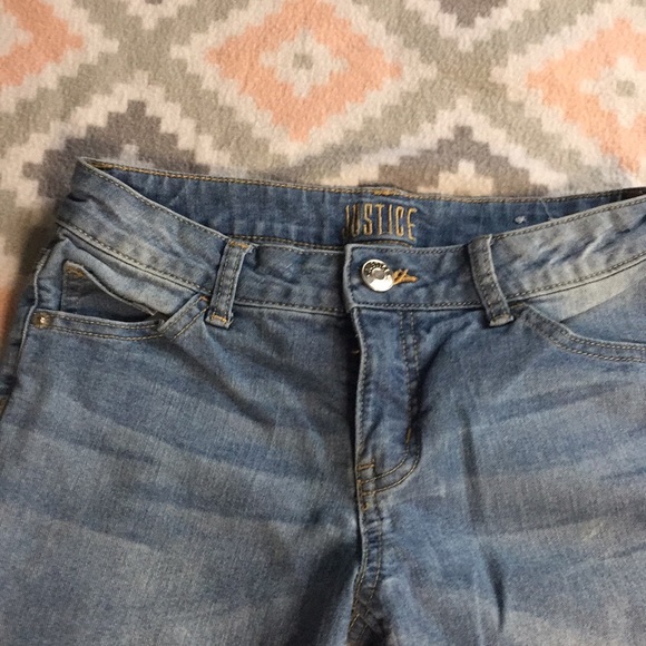 Justice Mid rise skinny jeans. Size 12 - Picture 4 of 6
